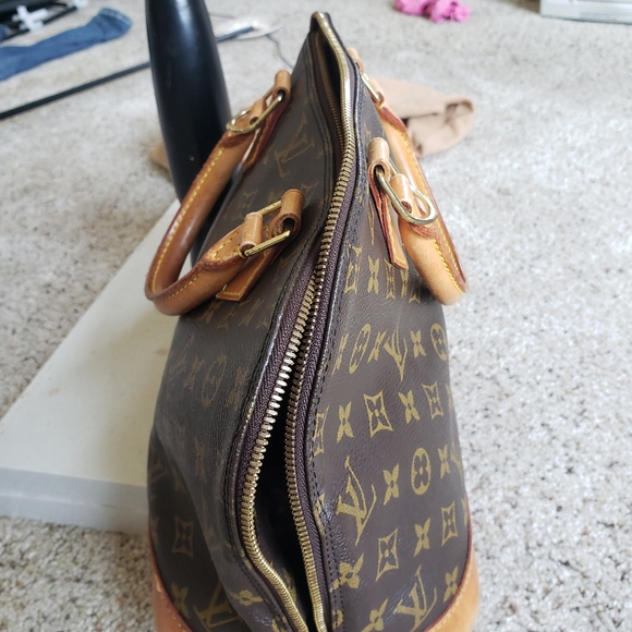 Louis Vuitton Alma purse BA0957 - Picture 4 of 6